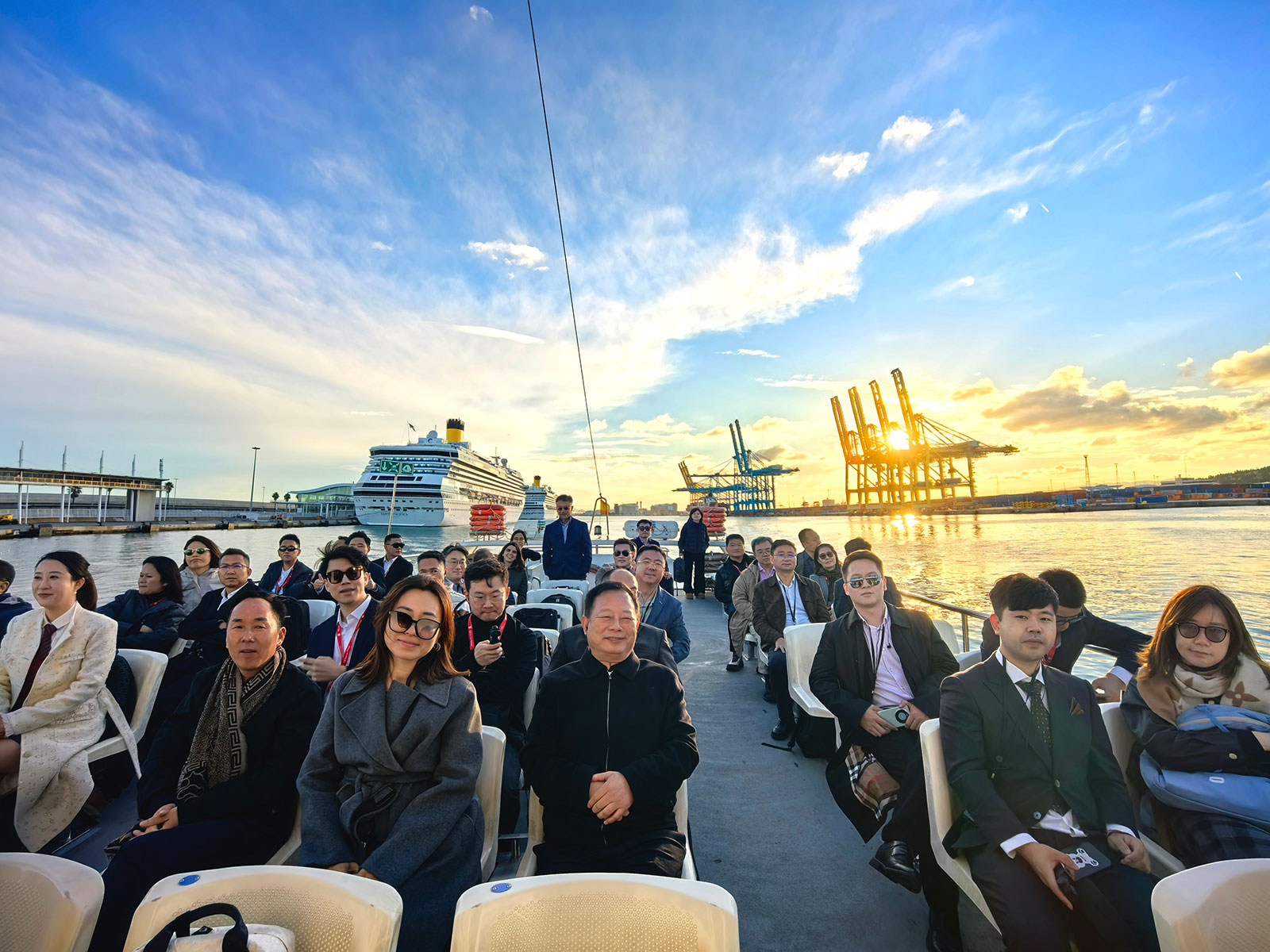 EMBA (Chinese) students explore global trade at the heart of transformation in Barcelona’s Gateway.