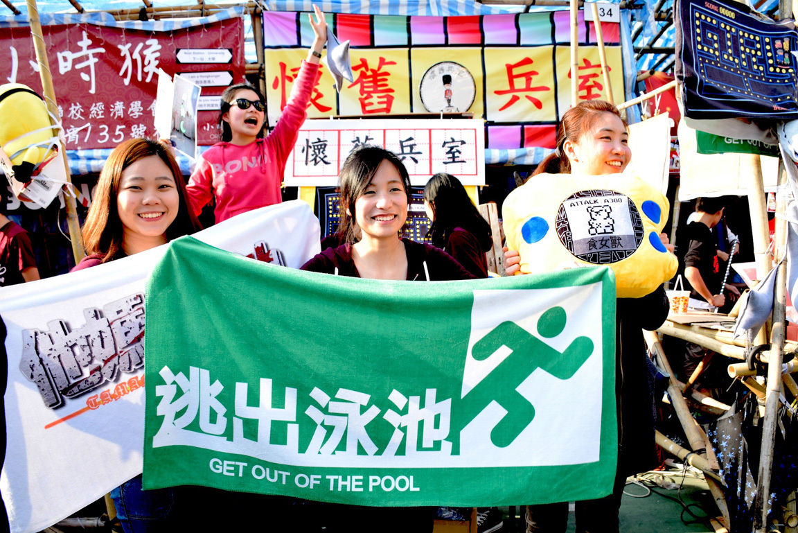 CB students gain real business experience at Lunar New Year Fair