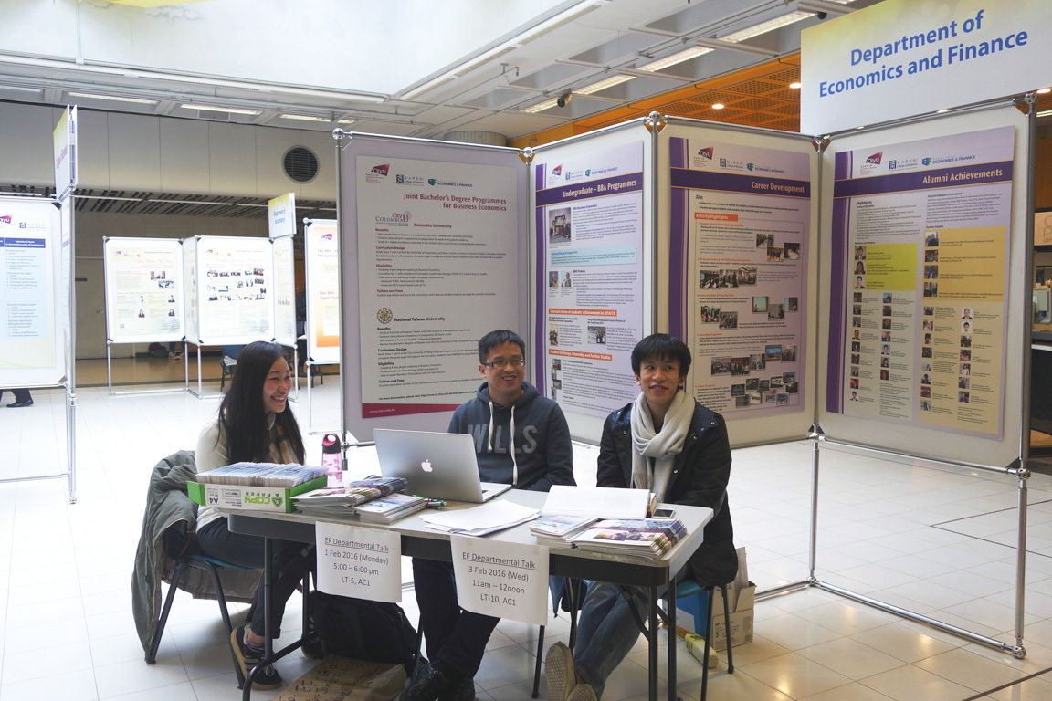 CB students showcase their innovative projects at CityU Discovery Festival 2016