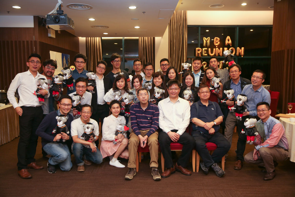 MBA alumni come together to build stronger network
