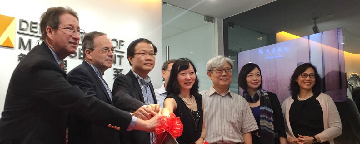 MGT celebrates new office move