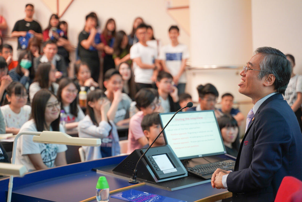 Marketing Department holds admission talks for prospective students