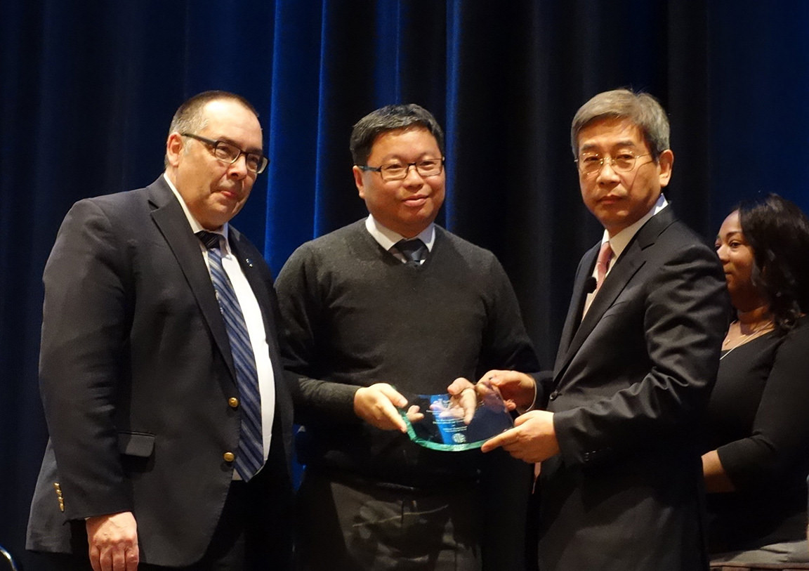 Professor Choon Ling Sia named AIS Fellow