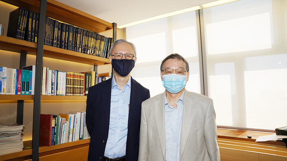 Inaugural joint seminar with the School of Law 