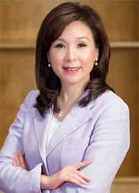Dr Lee
